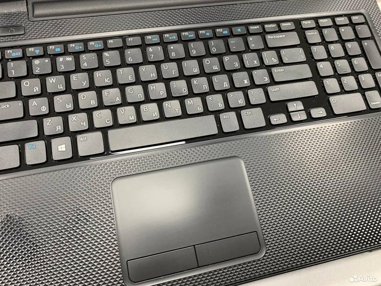 Ноутбук Dell inspiron 17 Intel/ SSD 256Gb