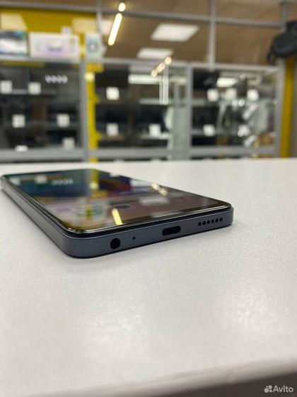 TECNO Spark Go 2024, 3/64 ГБ, 2 SIM