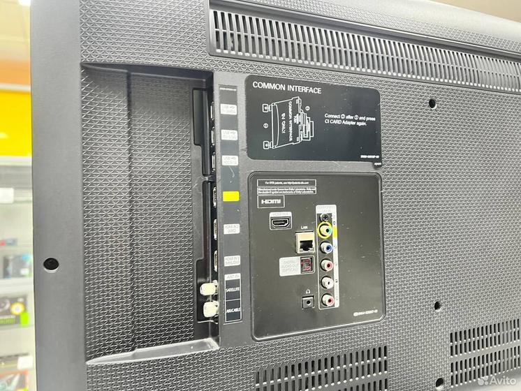 Телевизор Samsung UE40J6200auxru