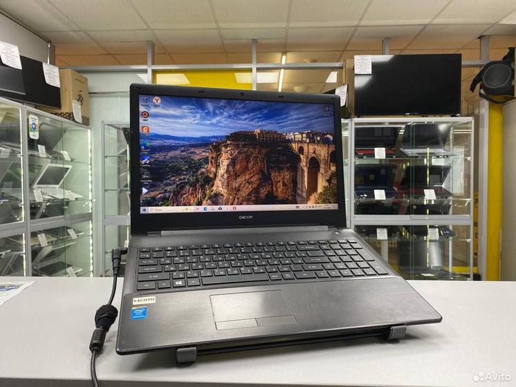 Ноутбук Dexp Intel Pentium N3700 4 ядра/ SSD