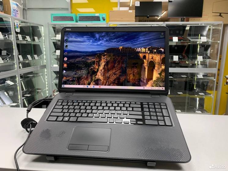 Ноутбук Dell inspiron 17 Intel/ SSD 256Gb