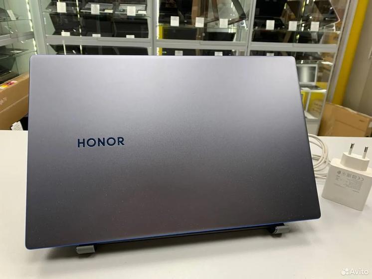 Ноутбук honor AMD Ryzen 5 6 ядер/ Ram 16Gb