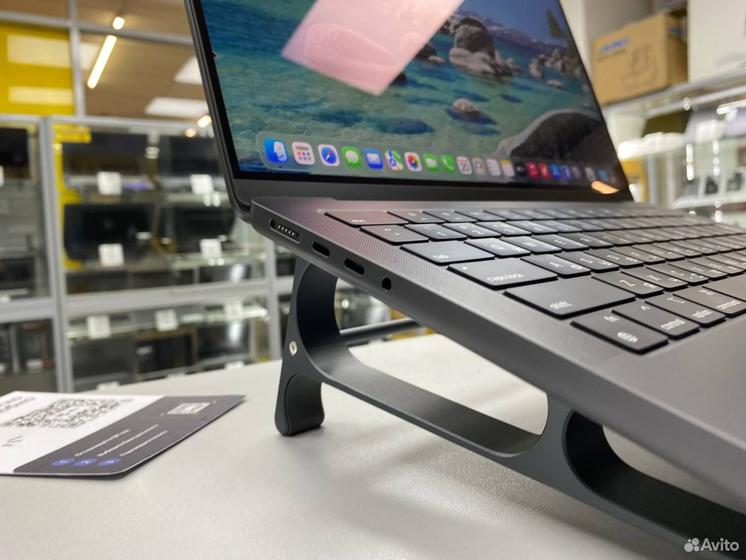 Apple Macbook Pro 2023г. A2992 M3 Pro/ Ram 18Gb