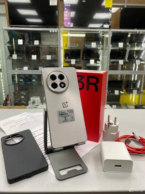 OnePlus 13R, 12/256 ГБ, 2 SIM